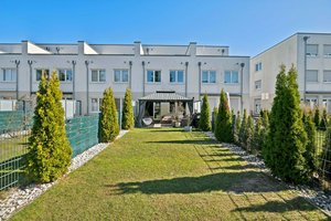 3 bedrooms Townhouse in Lichterfelde, Germany No. 112749