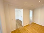 2 rooms Apartment in Stuttgart, Germany No. 115830 - Image 4