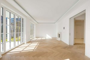 4 bedrooms Villa in Munich, Germany No. 194519