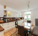 710m² Building in Erfurt, Germany No. 208969 - Image 2