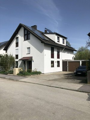 3 bedrooms Townhouse in Munich, Germany No. 210604