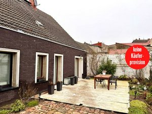5 rooms House in Vorpommern-Greifswald, Germany No. 213720