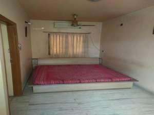 5 bedrooms House in Vadodara, India No. 4795