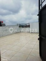 120m² Shop in Cengkareng, Indonesia No. 1373 - Image 23