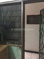 225m² Shop in Cengkareng, Indonesia No. 1415 - Image 9