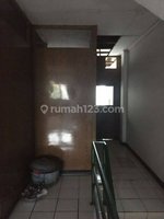 225m² Shop in Cengkareng, Indonesia No. 1415 - Image 15
