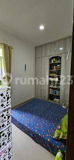 3 bedrooms House in Jakarta, Indonesia No. 1804 - Image 4