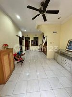 4 bedrooms House in Jakarta, Indonesia No. 1988 - house in Indonesia
