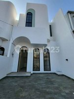 3 bedrooms House in Kalideres, Indonesia No. 1998 - Image 3