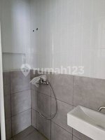 3 bedrooms House in Kalideres, Indonesia No. 1998 - Image 12