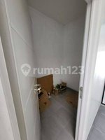 3 bedrooms House in Jakarta, Indonesia No. 2001 - Image 16