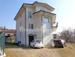 4 bedrooms House in Grignasco, Italy No. 125947 - Image 4