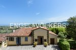 8 bedrooms Villa in Carmignano, Italy No. 127870 - Image 7