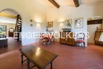 8 bedrooms Villa in Carmignano, Italy No. 127870 - Image 38