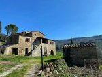 6 bedrooms House in Cortona, Italy No. 136 - Image 6