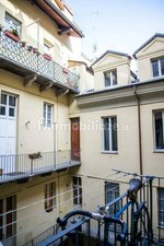 1 bedroom Apartment in Turin, Italy No. 151095 - Image 2