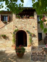 3 bedrooms House in Cortona, Italy No. 153 - Image 4