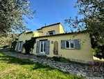 4 bedrooms House in Cortona, Italy No. 158 - house in Italy