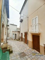 2 bedrooms Townhouse in Guilmi, Italy No. 172117 - Image 2