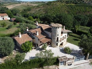 10 rooms Villa in Tortoreto, Italy No. 174113