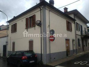 3 bedrooms House in Bibbiena, Italy No. 179576