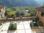 3 bedrooms Villa in Lucca, Italy No. 184 - Image 6