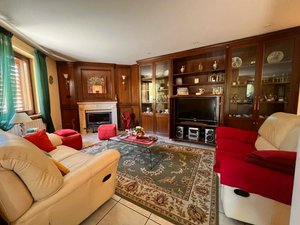 8 rooms Villa in Rende, Italy No. 186959