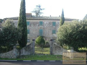 20 bedrooms House in Cortona, Italy No. 199