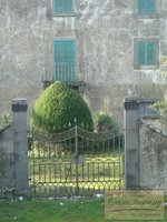 20 bedrooms House in Cortona, Italy No. 199 - Image 2