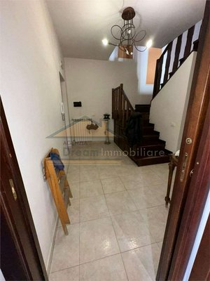 6 rooms Duplex in Giugliano in Campania, Italy No. 209337