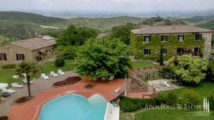 14 bedrooms Land in Murlo, Italy No. 211939