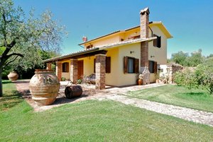 2 bedrooms Villa in Pitigliano, Italy No. 213