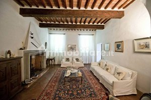 8 bedrooms Villa in Monteriggioni, Italy No. 213880