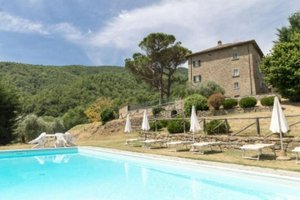8 bedrooms Villa in Cortona, Italy No. 214