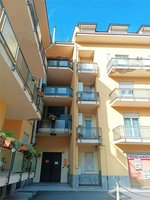 3 rooms Apartment in Pont Saint Martin, Italy No. 215906 - Image 3