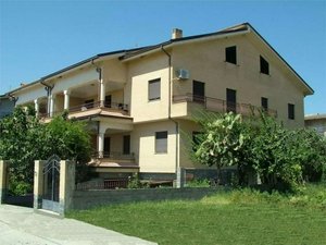 14 rooms House in Grotteria, Italy No. 219076