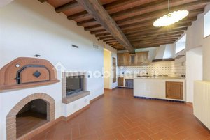 3 bedrooms House in Pontassieve, Italy No. 219480