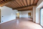 3 bedrooms House in Pontassieve, Italy No. 219480 - Image 16