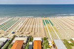 5 rooms Commercial property in Camaiore, Italy No. 232500 - Image 39