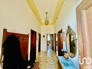 4 bedrooms Villa in San Benedetto del Tronto, Italy No. 232934