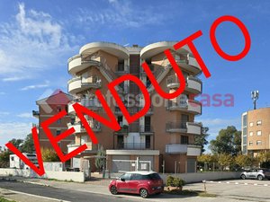 2 rooms Apartment in Rome, Italy No. 235651