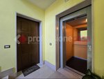 2 rooms Apartment in Rome, Italy No. 235651 - Image 6