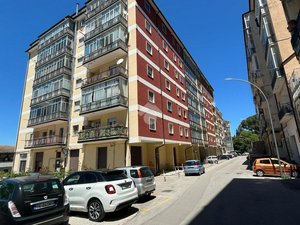3 rooms Apartment in Potenza, Italy No. 236517