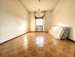 2 rooms Apartment in Naples, Italy No. 237768 - Image 3