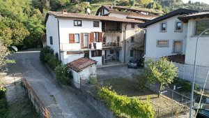 4 rooms House in Foresto Sparso, Italy No. 237956