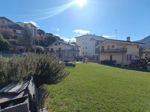 440m² Land in Saint Vincent, Italy No. 238093