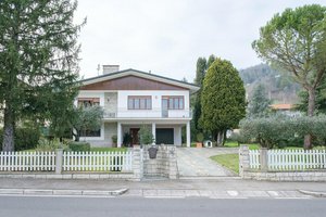 6 rooms House in Mercato Saraceno, Italy No. 238139