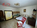5 rooms House in Loro Ciuffenna, Italy No. 238243 - Image 10