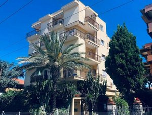 3 rooms Apartment in Bordighera, Italy No. 238396