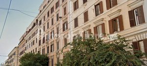 3 bedrooms Apartment in Rome, Italy No. 238923